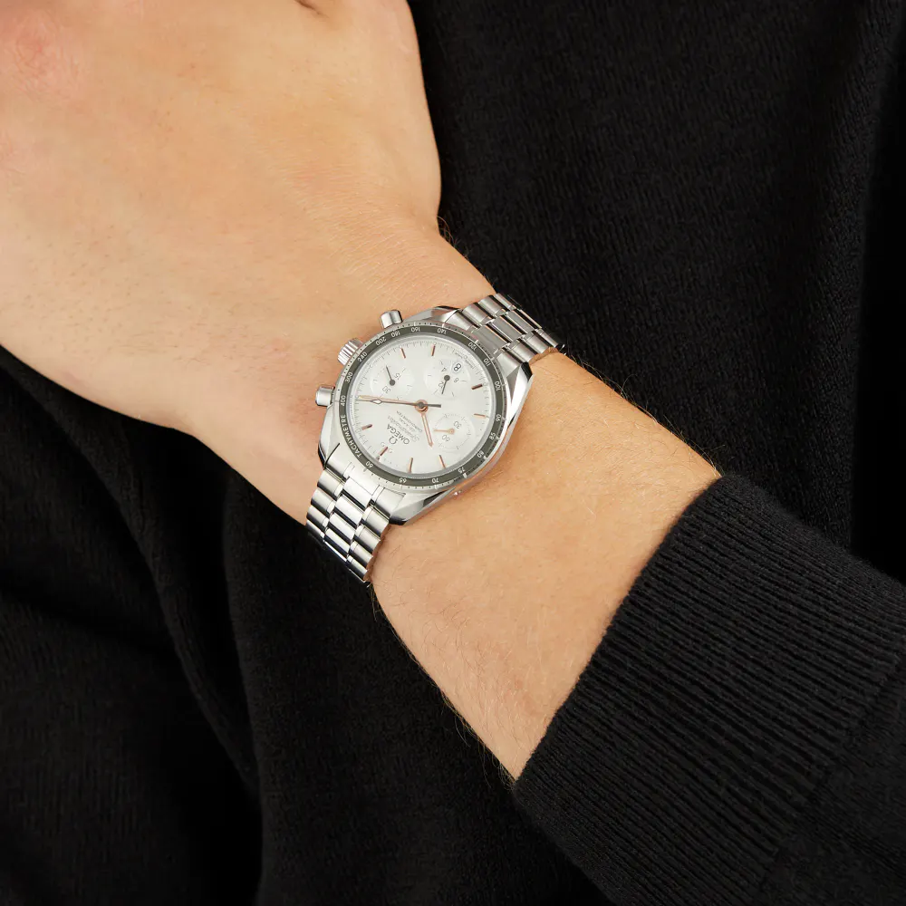 Omega Speedmaster Co- axial Chronometer Chronograph 38mm in Silver, additional product view 2