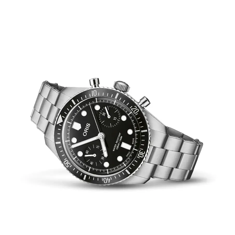Oris Divers Sixty Five Chronograph 40mm Mens Watch Black Stainless Steel detail 2