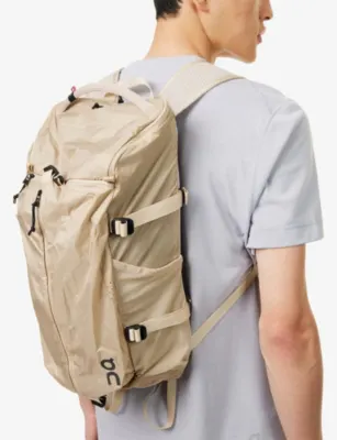 ON Speed Pack Lite Woven Backpack 18L detail 2