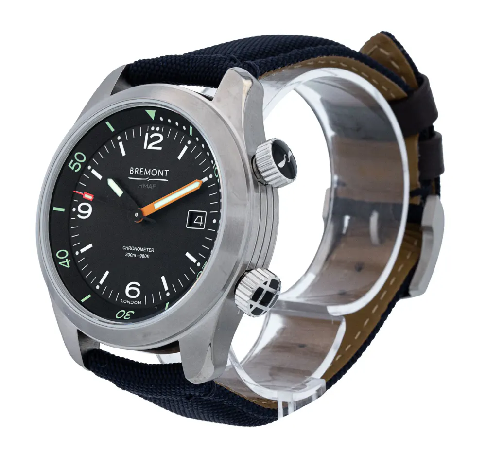 Bremont Argonaut Argonaut-R-S — 2024 — Excellent in Black Quarter Arabic, additional product view 2