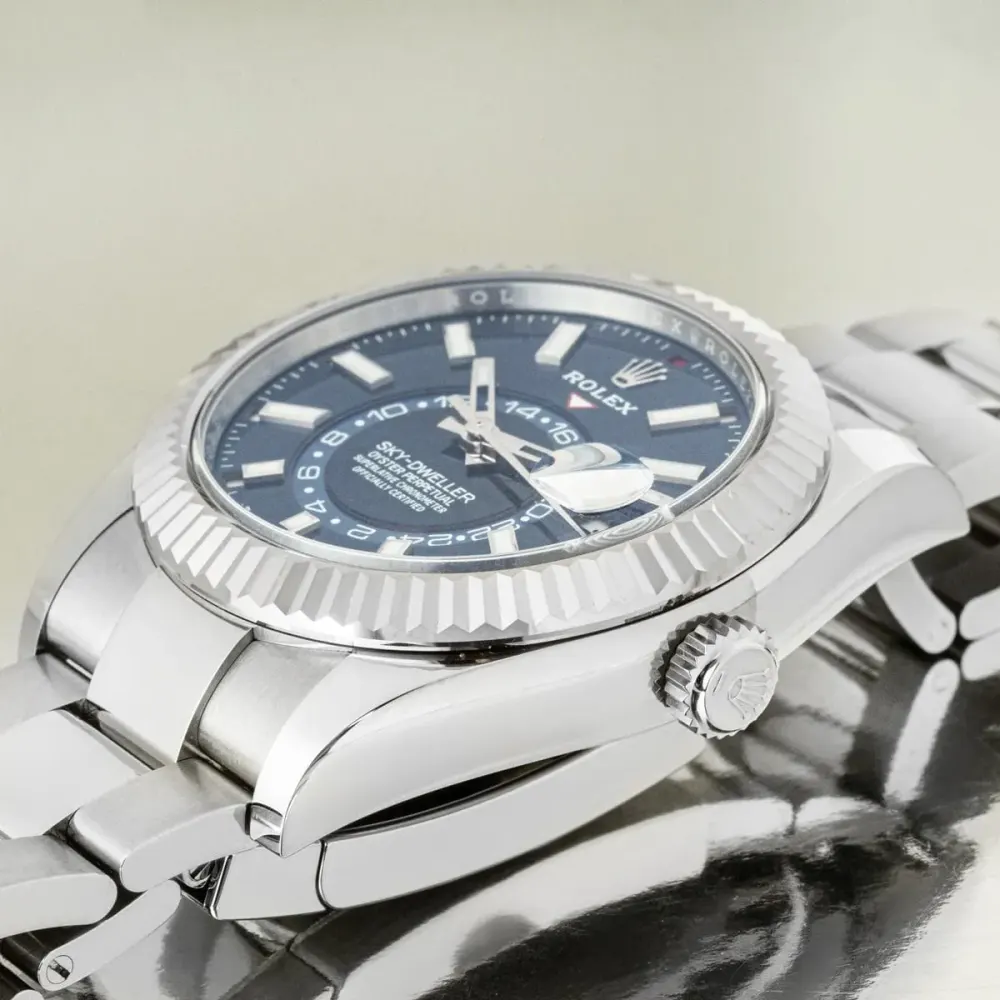 Rolex Sky-Dweller 326934 — 2021 — Unworn detail 2