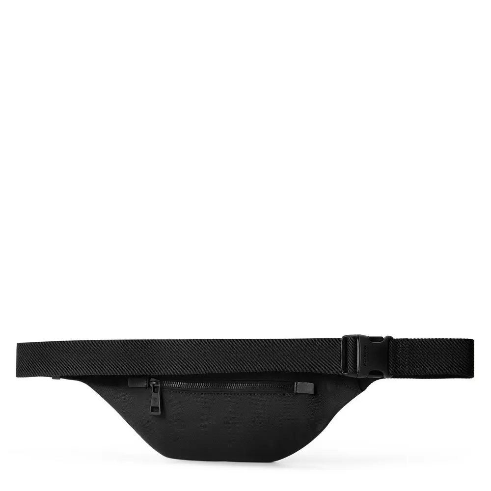 Moncler Moncler Belt Bag Sn64 detail 2