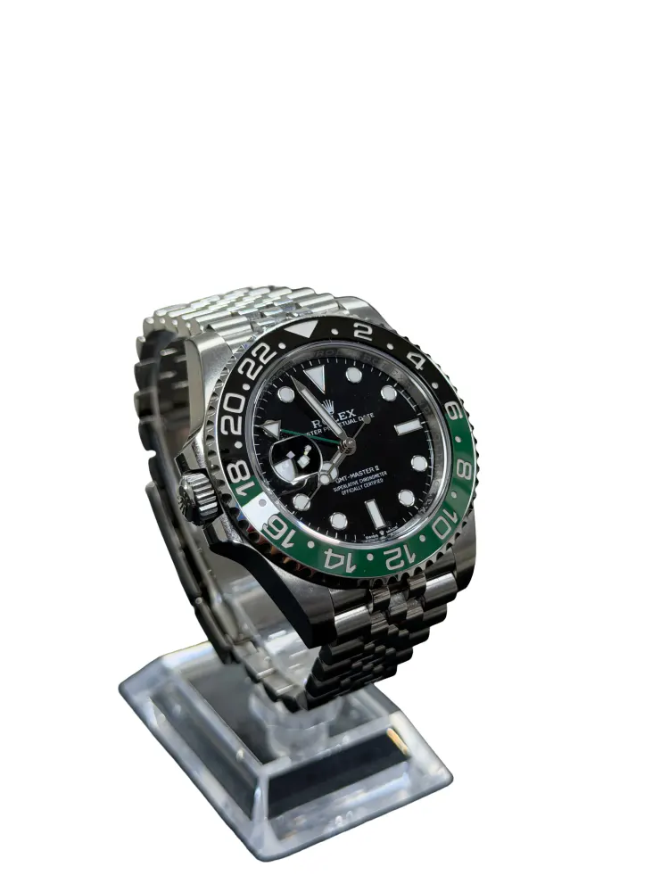 Rolex GMT Master II 126720 VTNR — 2024 — Good detail 3