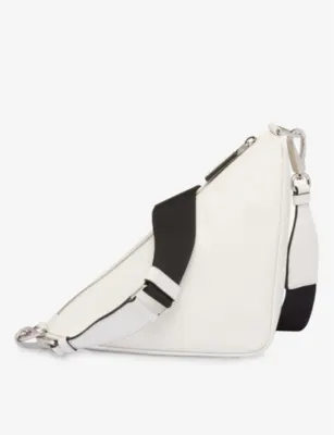 PRADA Triangle leather cross-body bag detail 3