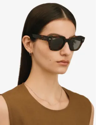 RAY-BAN RB2186 rectangular-frame sunglasses detail 2