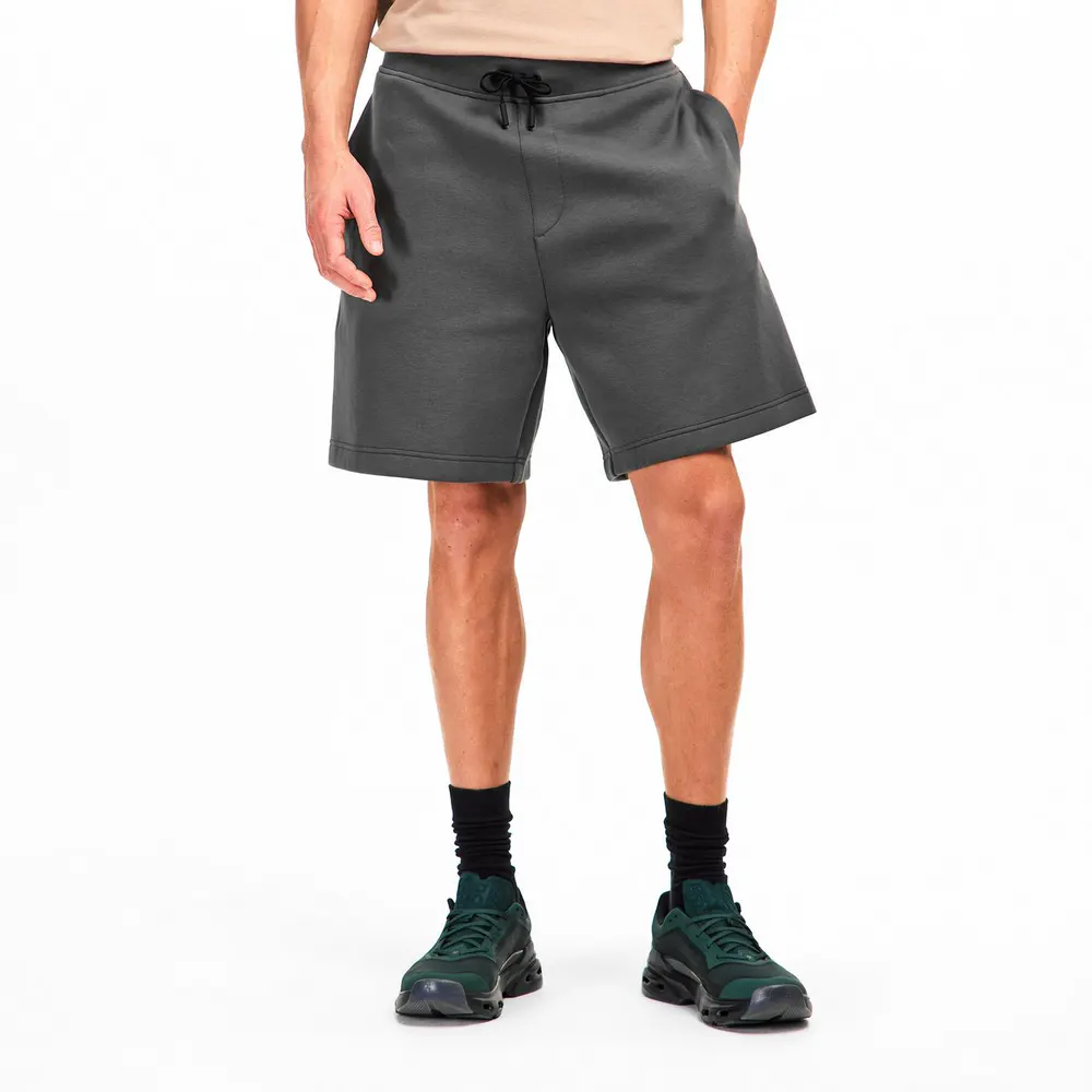 On Men's Focus Tech Performance Gym Shorts detail 3