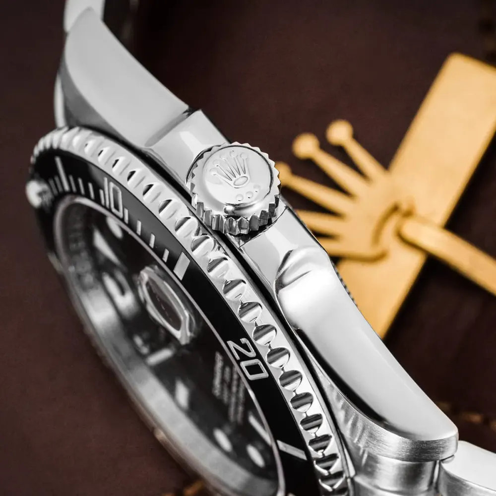 Rolex Submariner 116610 LN — 2011 — Excellent detail 2
