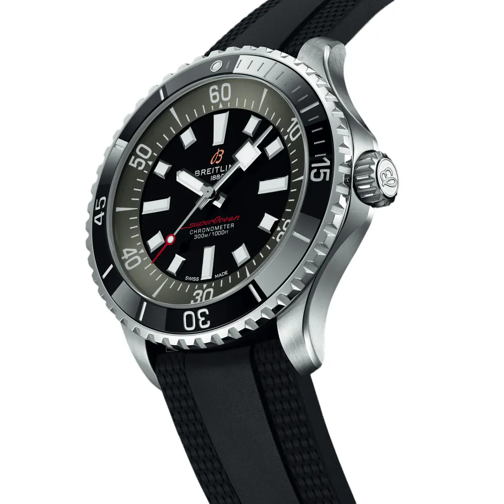 Breitling Superocean Automatic 44mm UK Edition Mens Watch Black Rubber detail 2