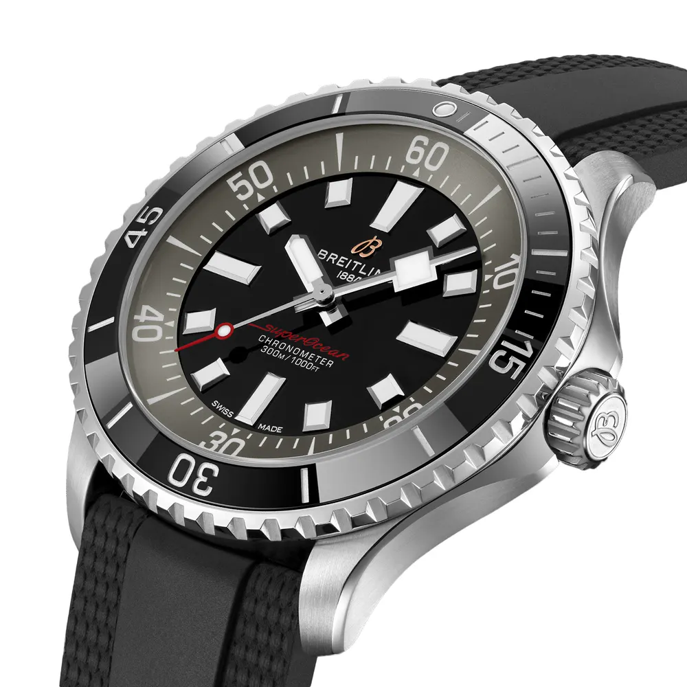 Breitling Superocean Automatic 44mm UK Edition Mens Watch Black Rubber detail 3