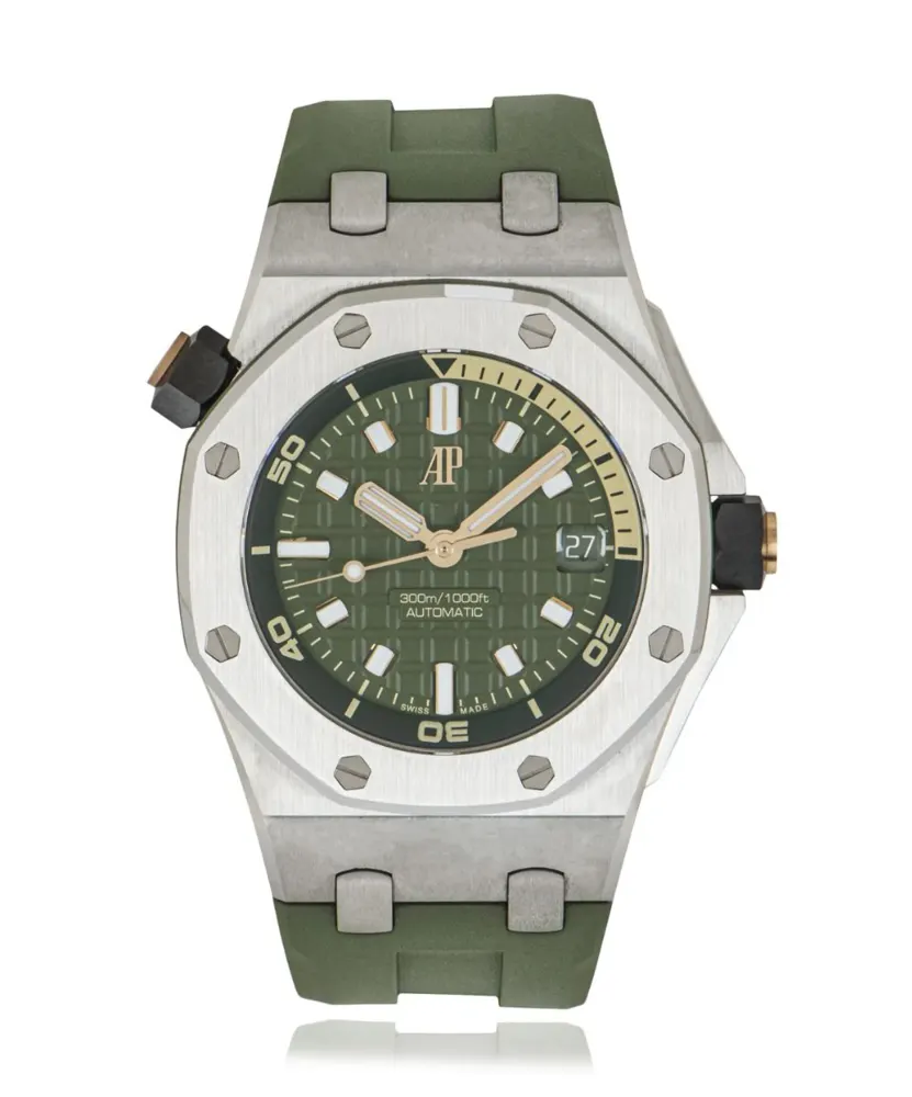 Audemars Piguet Royal Oak Offshore 15720ST.OO.A052CA.01 — 2022 — Excellent in Green – Pre-owned watches