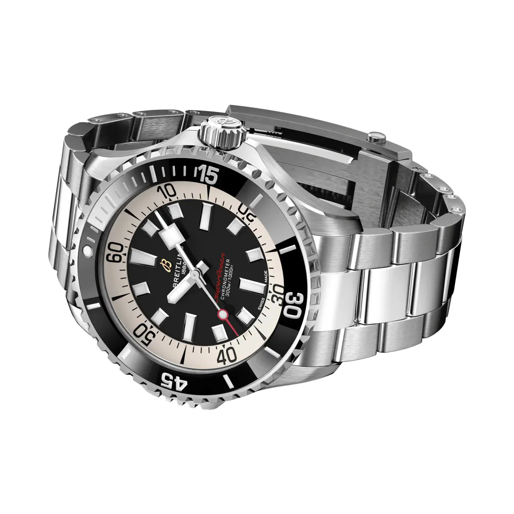 Breitling Superocean Automatic 46 Stainless Steel Watch detail 3