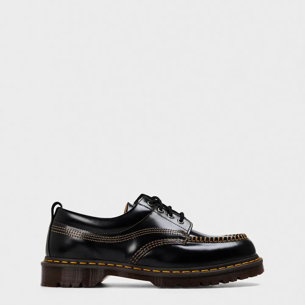 Dr Martens Lowell Moc Toe Shoe in Black – Footwear