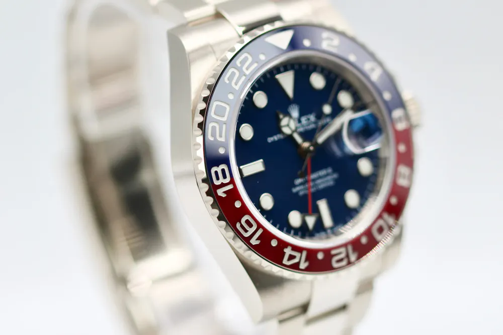 Rolex GMT Master II 126719 BLRO — 2021 — Very good detail 3