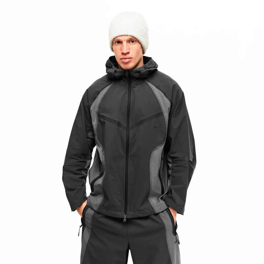 Nike Men's Tech Pant Closed Hem Woven Tracksuit Joggers detail 3