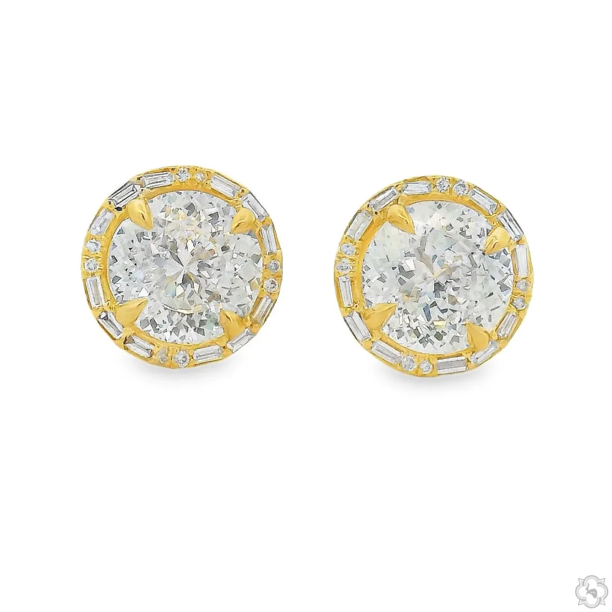 ANNA - UNITED Halo Portuguese Cut Diamond Studs 70866 in White Gold – Earrings