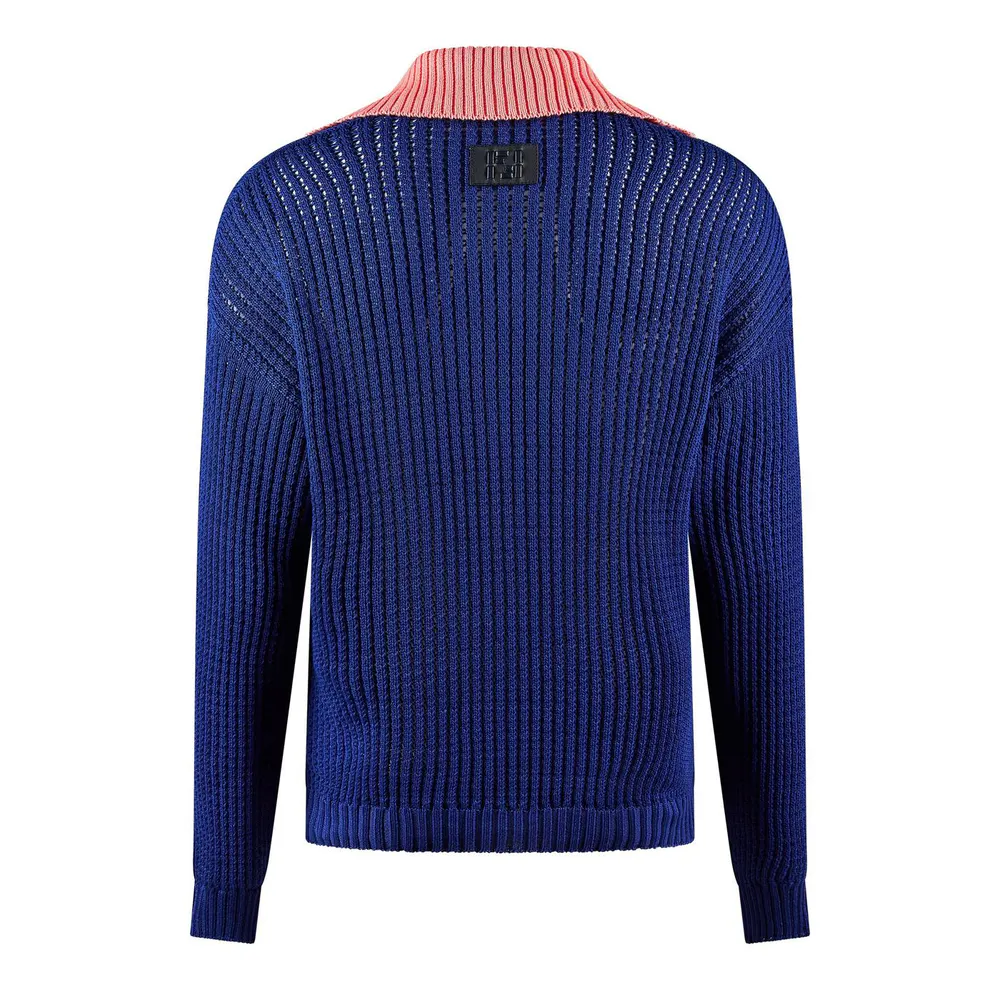 Fendi Men's V-Neck Jumper detail 2