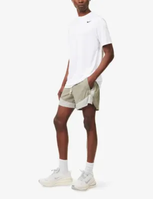 NIKE "Dri-FIT 5"" Lined Running Shorts" detail 2