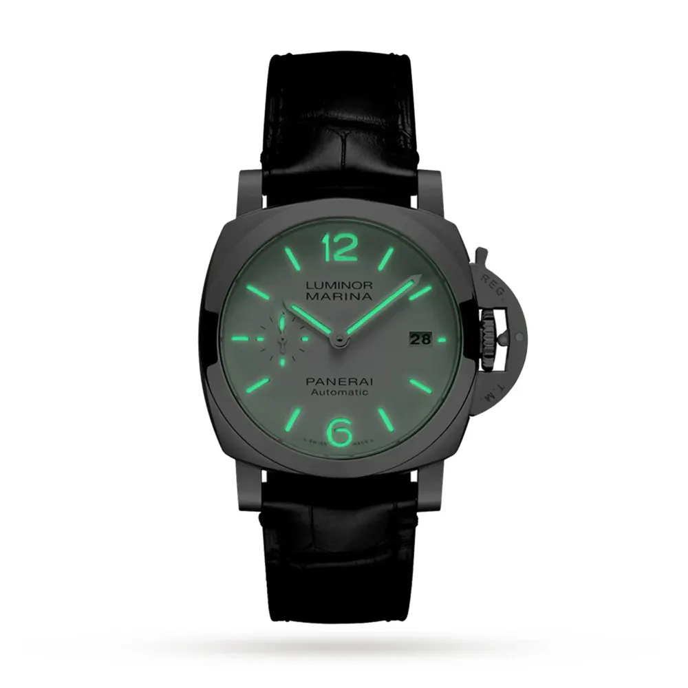 Panerai Luminor Quaranta Automatic 40mm Mens Watch detail 3