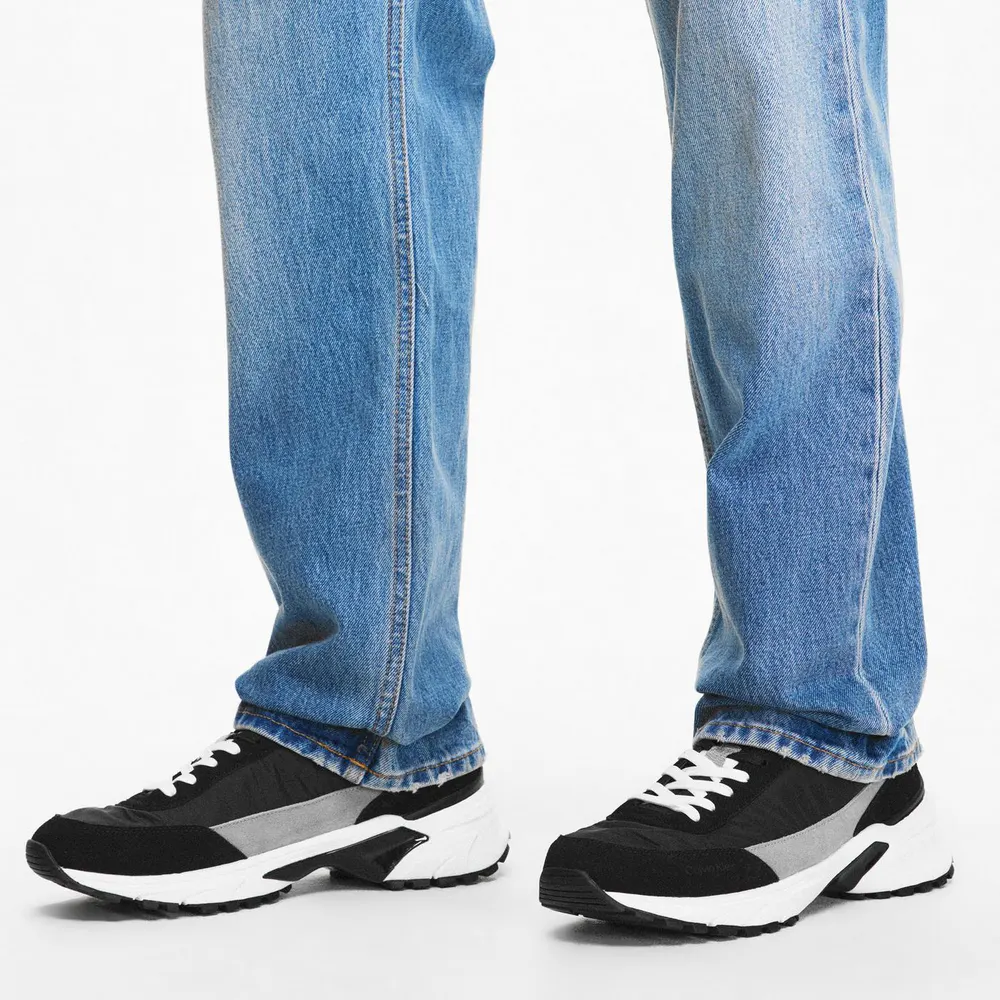 Calvin Klein Men's Hike Runners detail 3