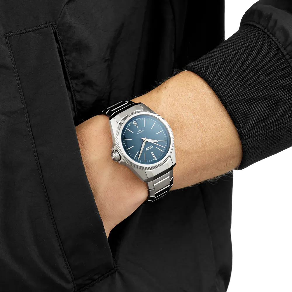 Oris ProPilot X Calibre 400 39mm Mens Watch detail 3