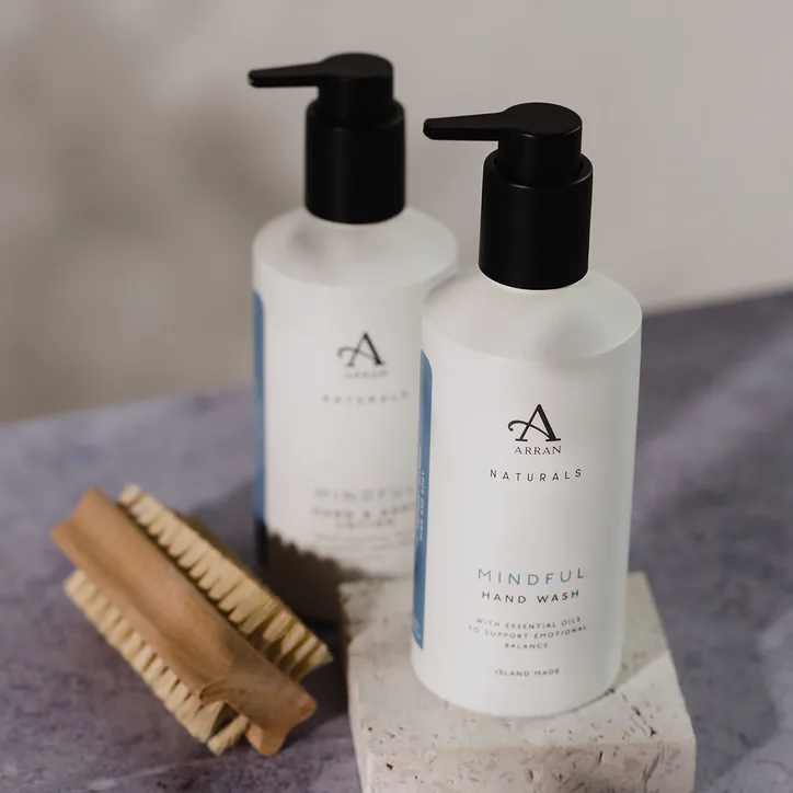 ARRAN Naturals Mindful - Lemon & Patchouli Hand Wash 250ml detail 3
