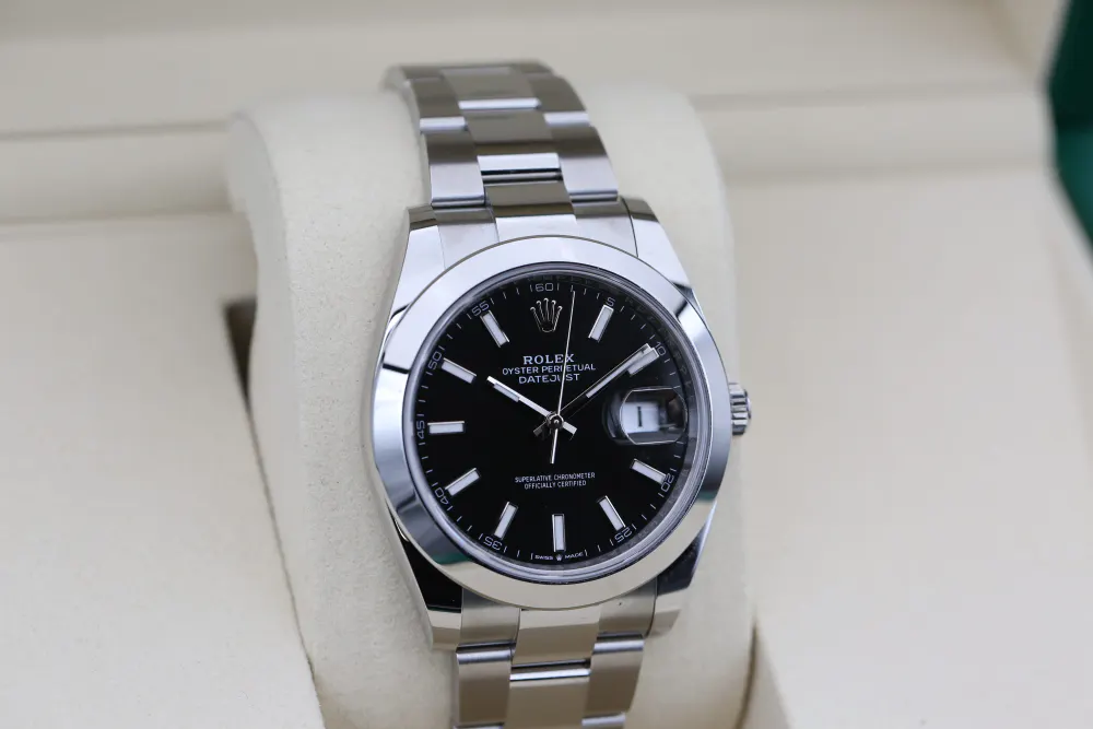 Rolex Datejust 41 126300 — 2026 — Unworn detail 2