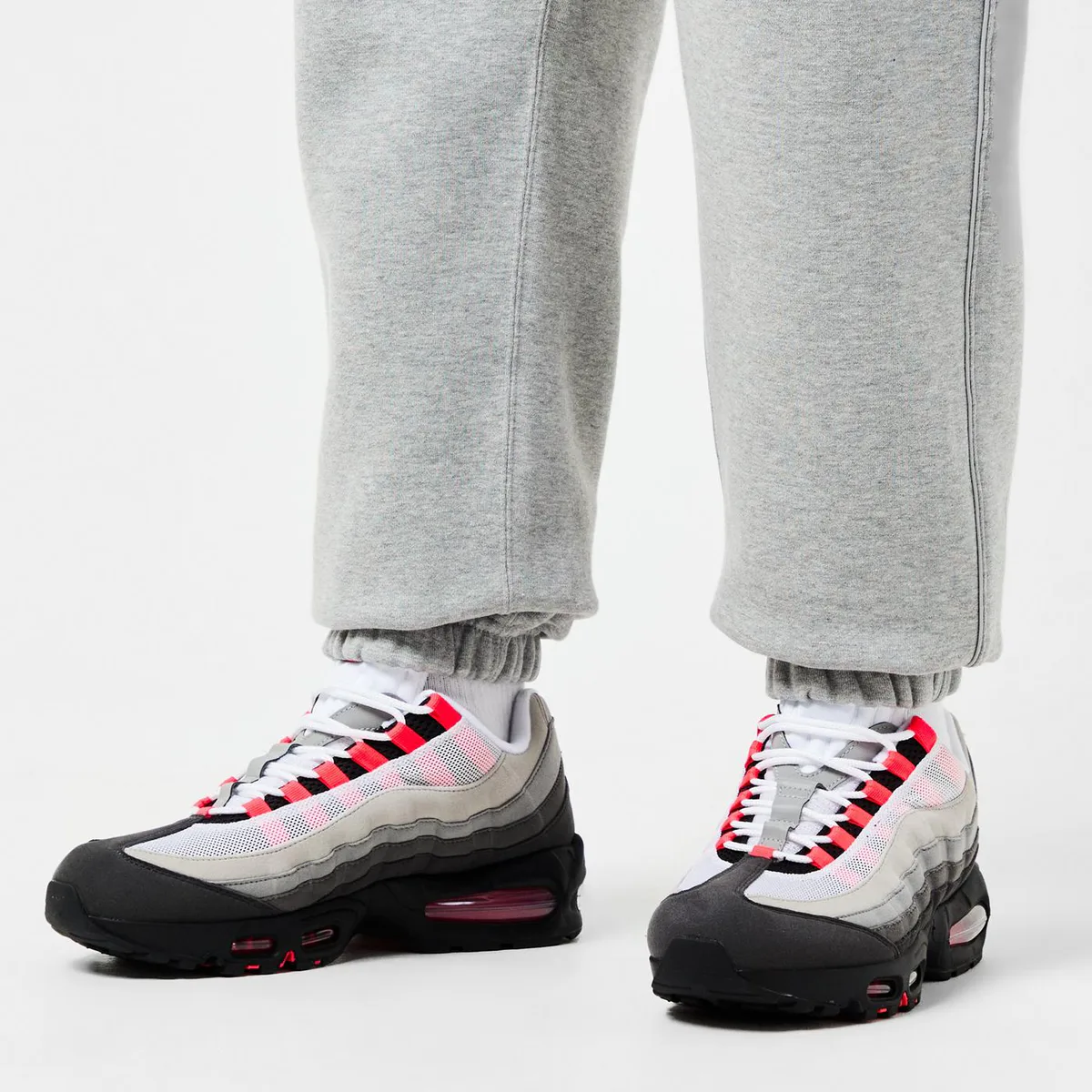 For Him Nike Nike AM 95 Bubble Sn54 in Black/Solar, additional product view 3