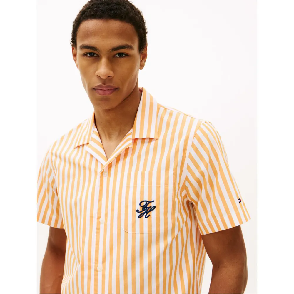 Tommy Hilfiger Men's Patterned Short Sleeve Shirt detail 3