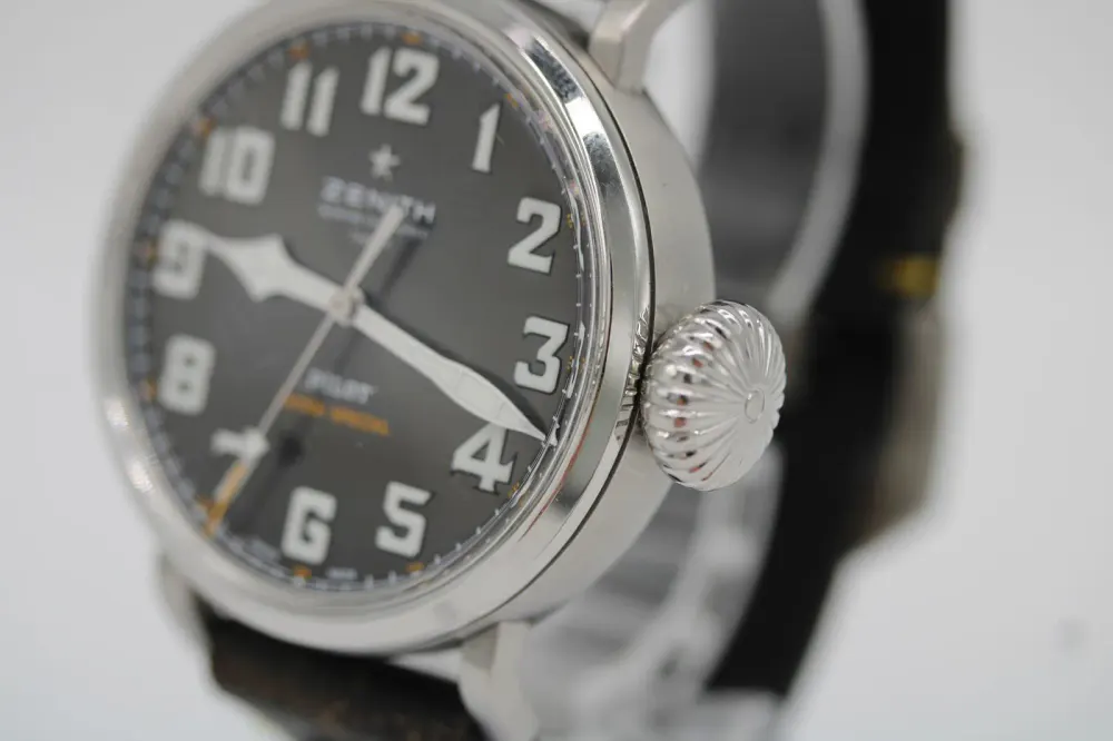Zenith Pilot 03.2434.679/20.I010 — 2023 — Good in Grey Arabic, additional product view 2