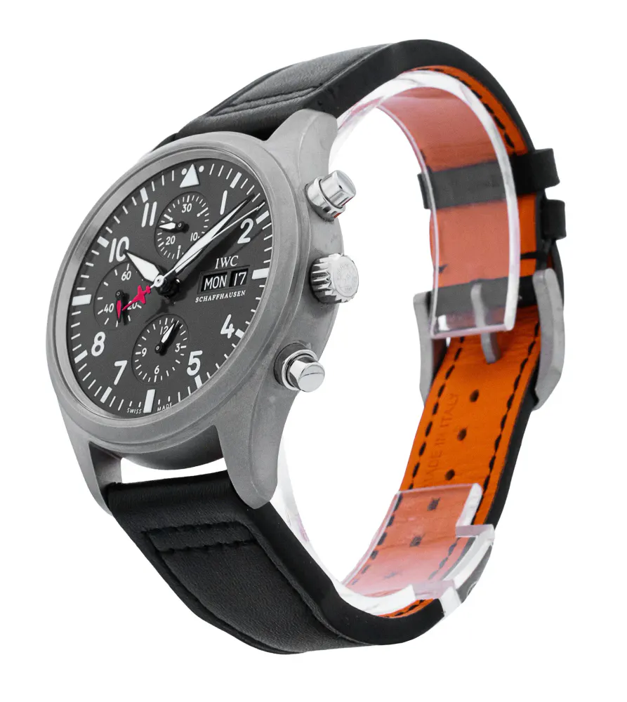 IWC Pilot's Chrono IW371714 — 2016 — Excellent detail 2