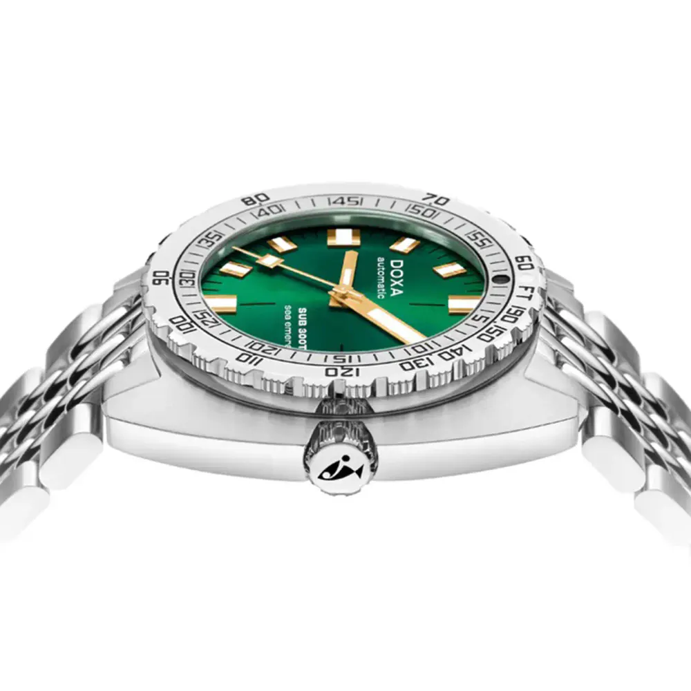 DOXA SUB 300T 42.50mm X 44.50mm Mens Watch in Green, additional product view 3