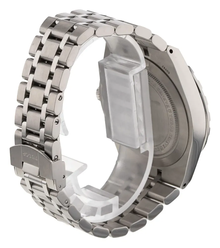 Tudor Royal M28600-0005 — 2024 — Very good detail 3