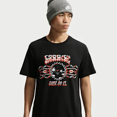 Nike Sportswear T-Shirt - Black