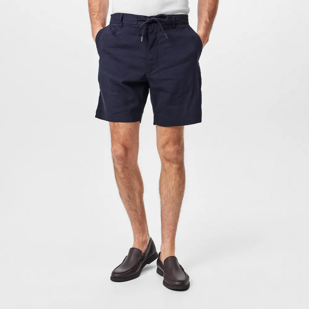 Boss Men's Lightweight Mid Length Chino Shorts detail 3