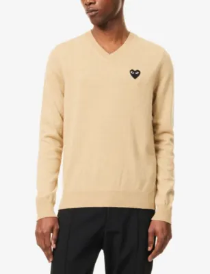 COMME DES GARCONS PLAY Heart-Appliqué Crewneck Wool Knitted Jumper detail 3