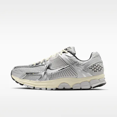 Nike Zoom Vomero 5 Men's Shoes - Grey Fog/Metallic Silver/Coconut Milk/Chrome