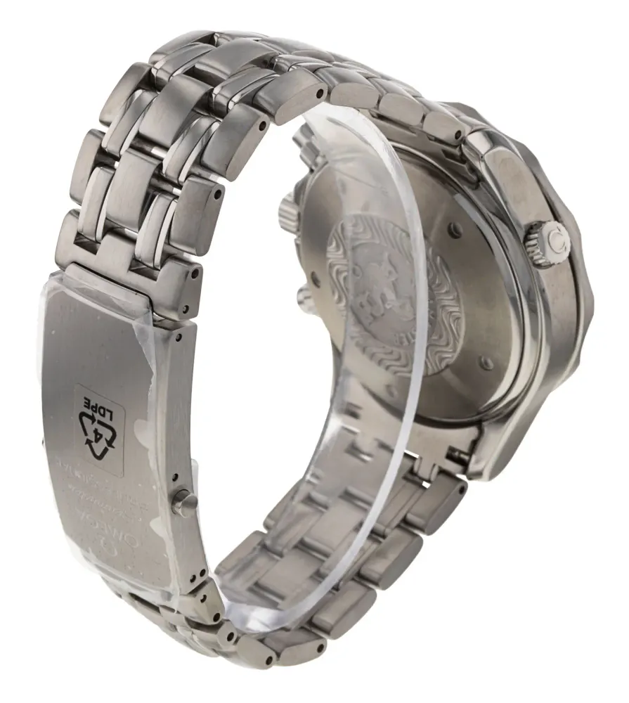 Omega Seamaster 300m 2225.80.00 — 2003 — Excellent detail 3