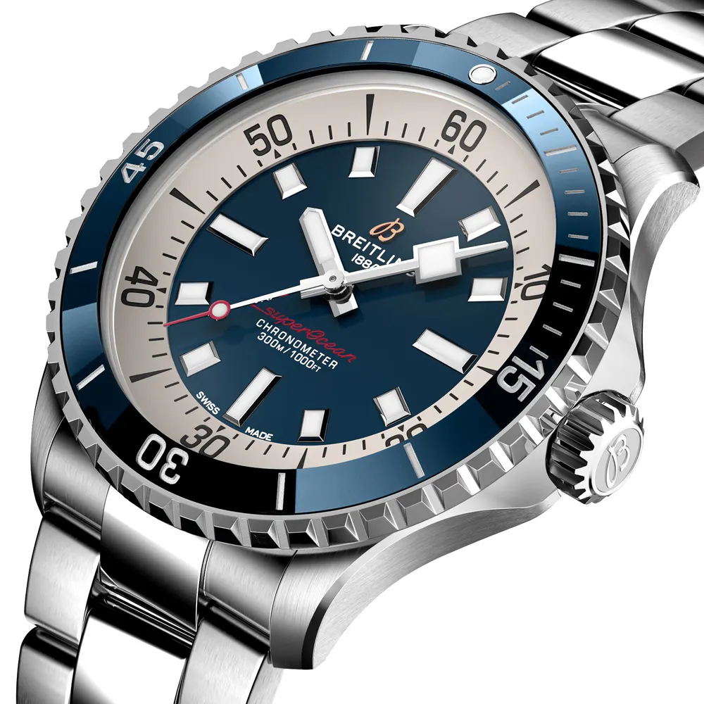 Breitling Superocean Automatic 42 Stainless Steel Watch detail 3