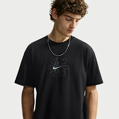 Nike Sportswear Men's T-Shirt - Black