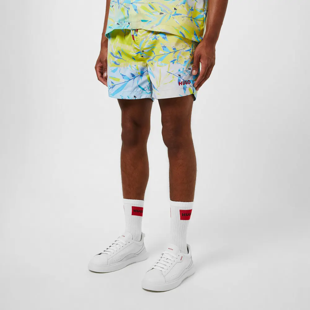 Hugo Blake Tenn Leather Trainers in White, additional product view 3