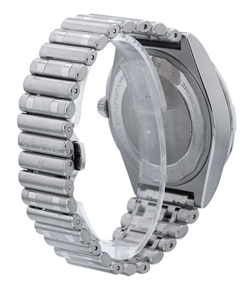 Breitling Chronomat Automatic GMT 40 A32398 — 2025 — Good detail 3