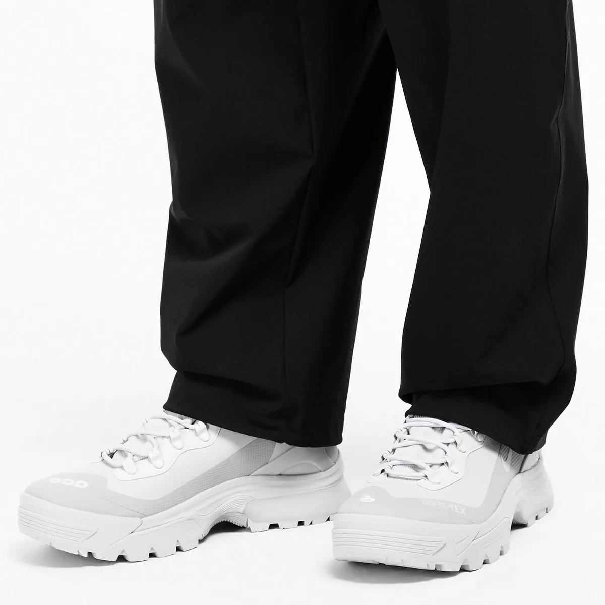 For Him Nike Men's Gaiadome GTX High-Top Trainers in Grey Fog, additional product view 3