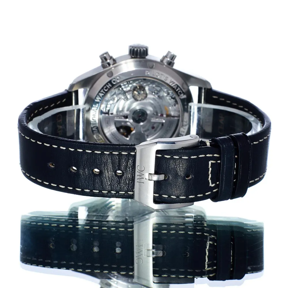 IWC Pilot's Chrono IW388101 — 2025 — Excellent detail 3