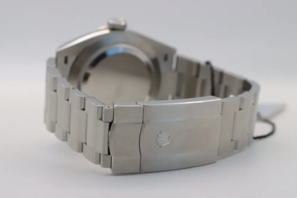 Rolex Oyster Perpetual 41 134300 — 2025 — Unworn detail 3