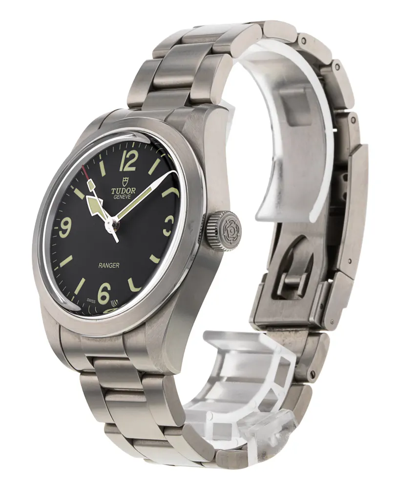 Tudor Ranger M79950-0001 — 2023 — Excellent in Black Quarter Arabic, additional product view 2