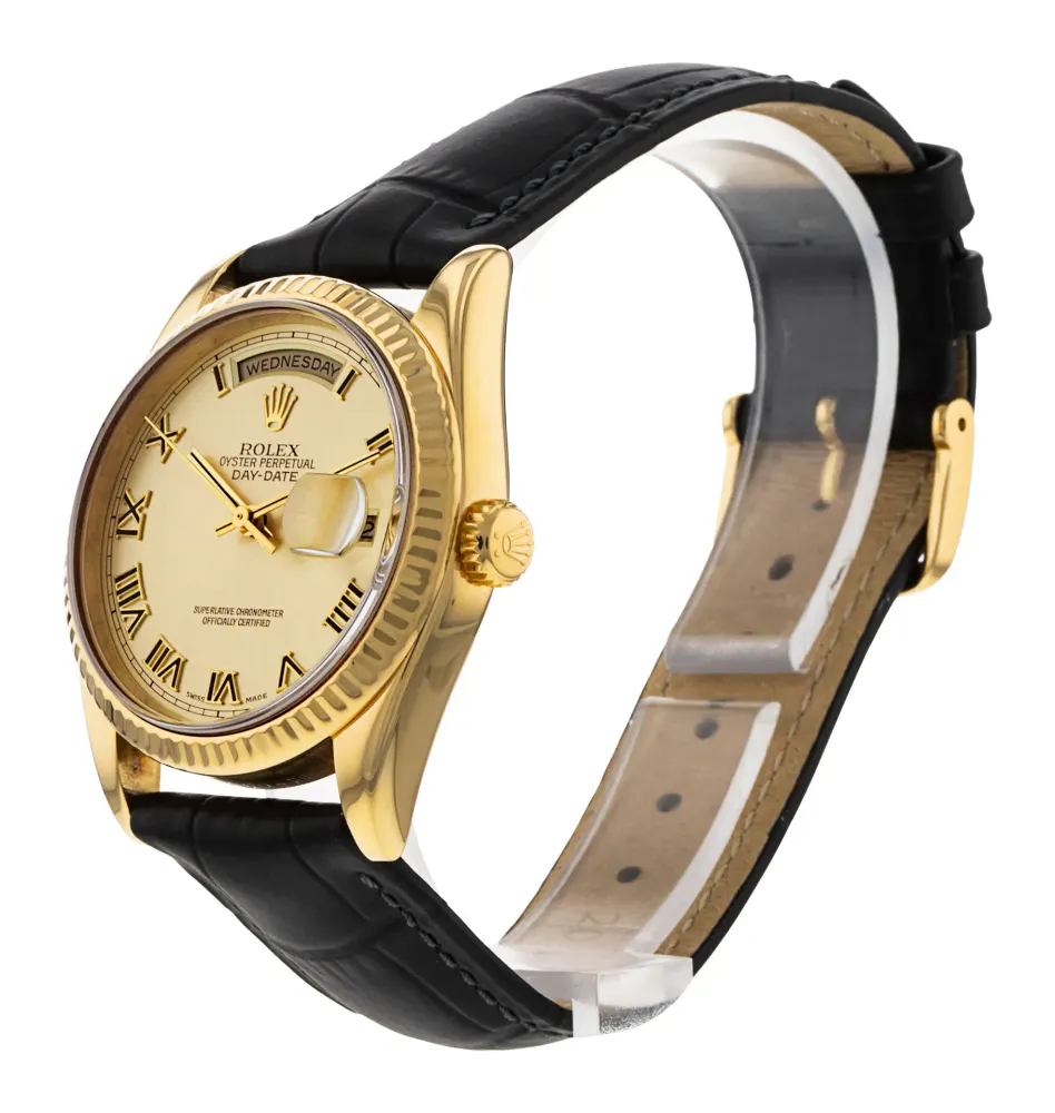 Rolex Day-Date 118238 — 2002 — Very good detail 2
