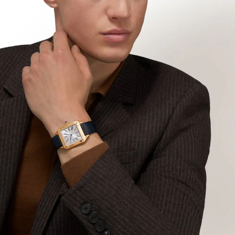 Cartier Santos-Dumont Watch, Extra-Large Model, Manual Winding, Yellow Gold detail 2