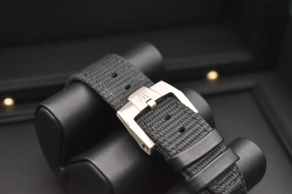 Audemars Piguet CODE 11.59 15210CR.OO.A002KB.01 — 2022 — Excellent in Grey Quarter Arabic, additional product view 3