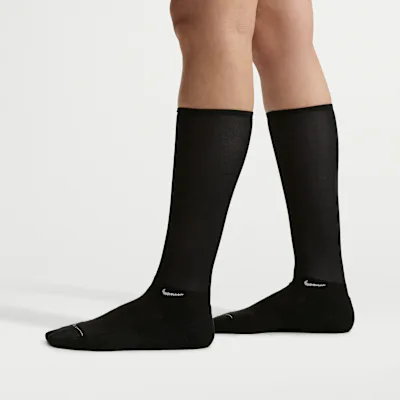 Nike Everyday Elevated Over-The-Calf Socks (1 Pair) - Black/Platinum Tint