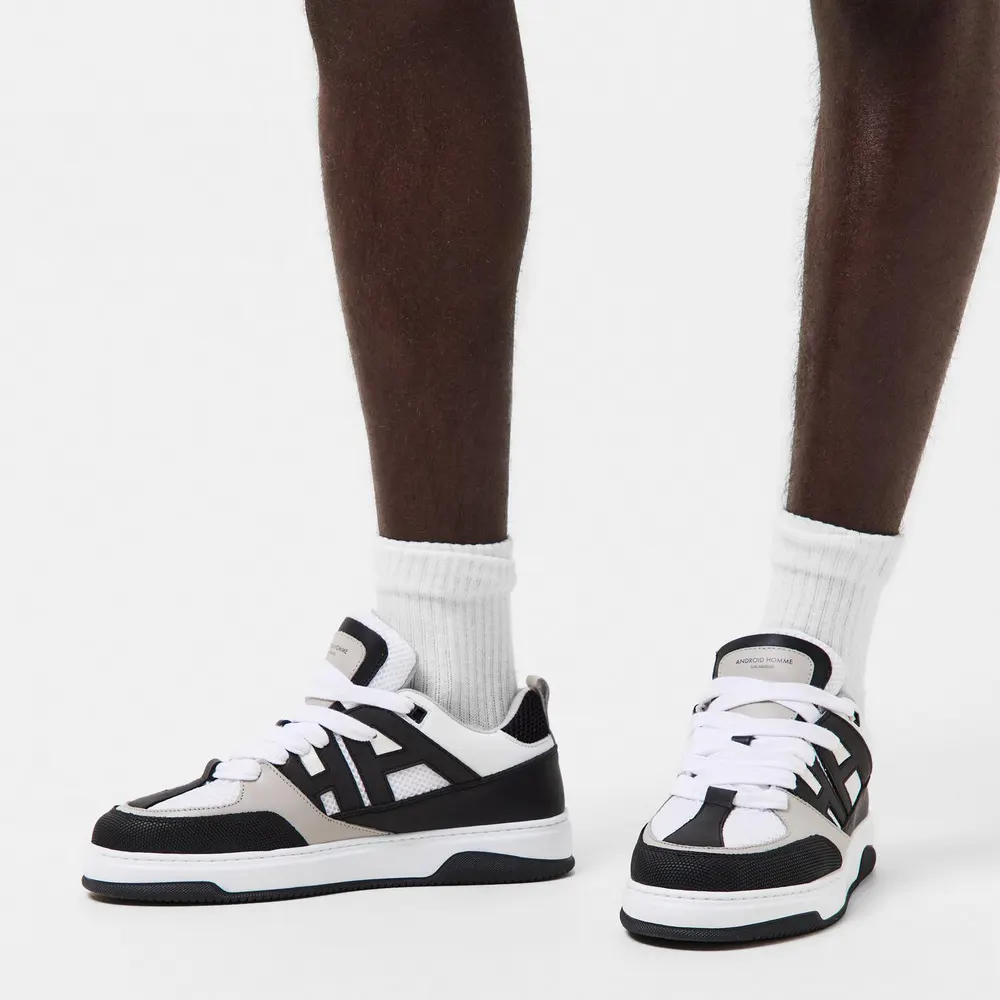 Android Homme Men's Skate Padded Chunky Trainers in White/Black, additional product view 3